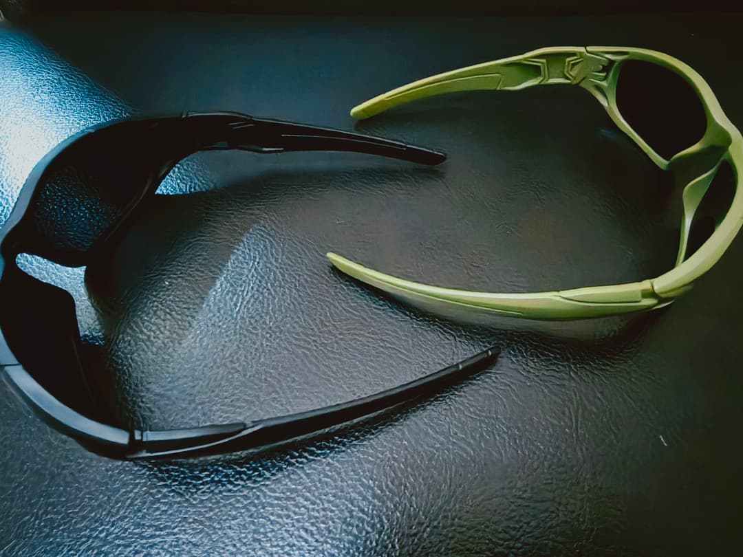 Set of 2 Men's Sport Sunglasses in Black and Green (photo 1 of 4)