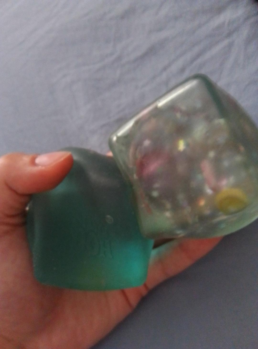 2 needohs in good condition (one is official and the other is fake)