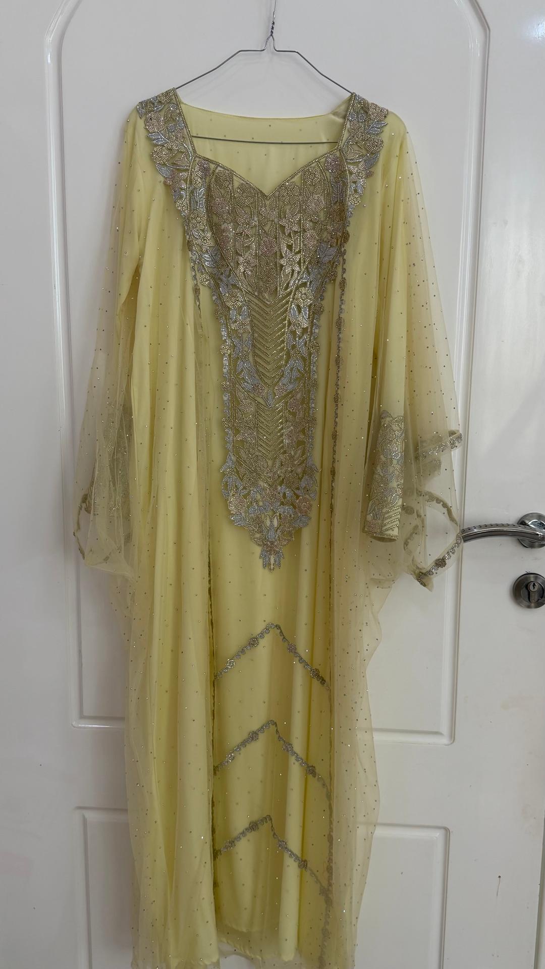 Size S (photo 1 of 8)