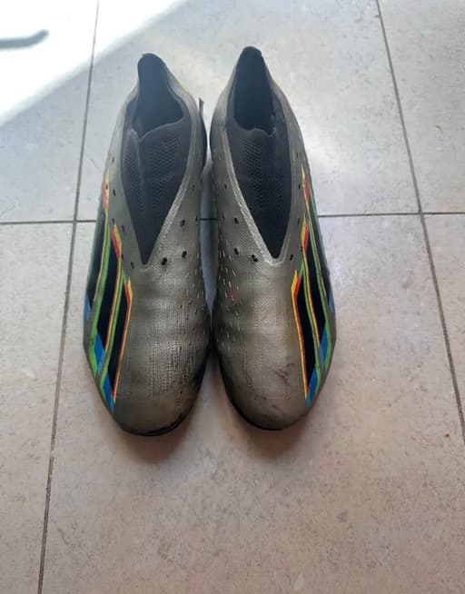 Adidas football boots 55 AED URGENT