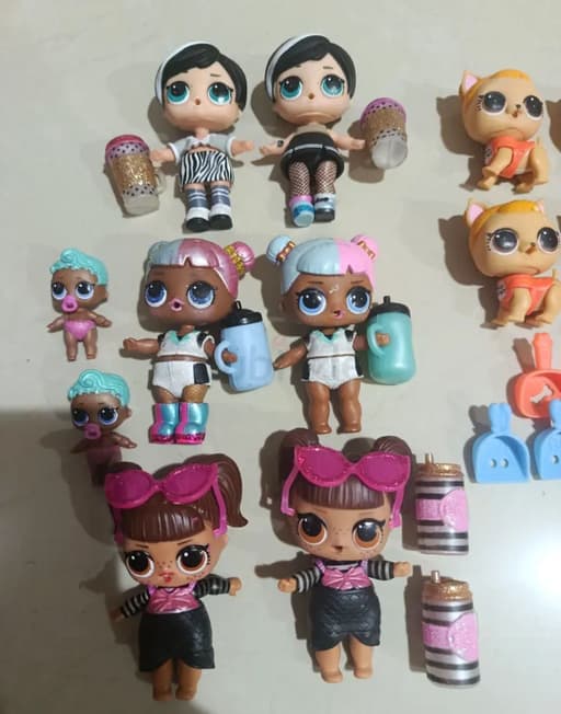 L.O.L. Surprise! Dolls and Pets Playset Bundle with Accessories