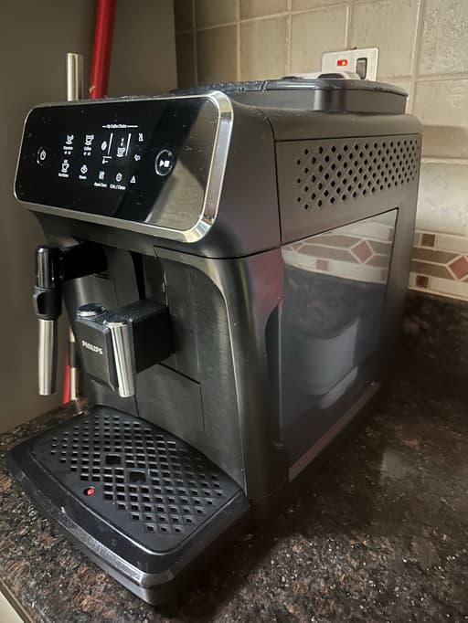 Philips Fully Automatic Espresso Machine - Black - built in grinder